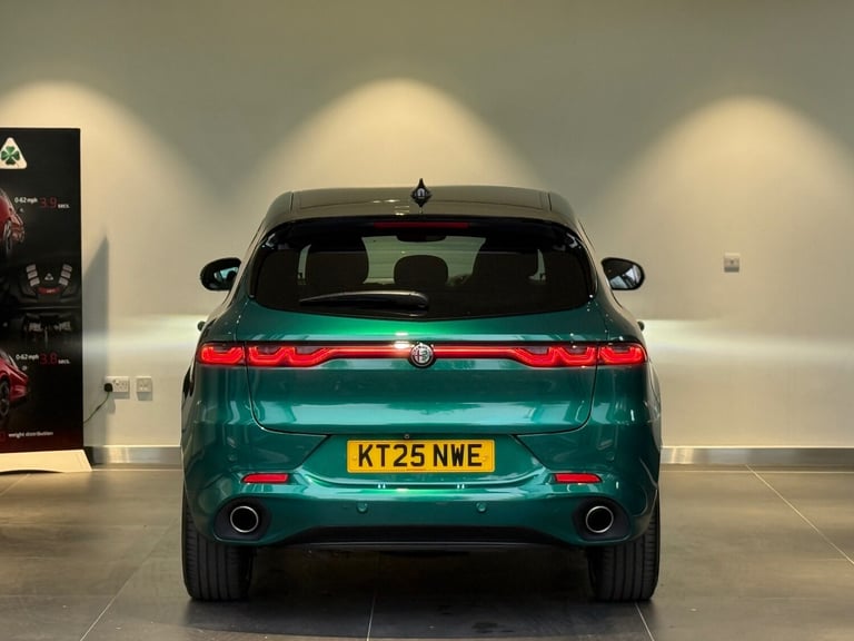 2025 Alfa Romeo Tonale 1.3 PHEV Tributo Italiano 5dr Auto Hatchback Petrol Parallel PHEV Automatic