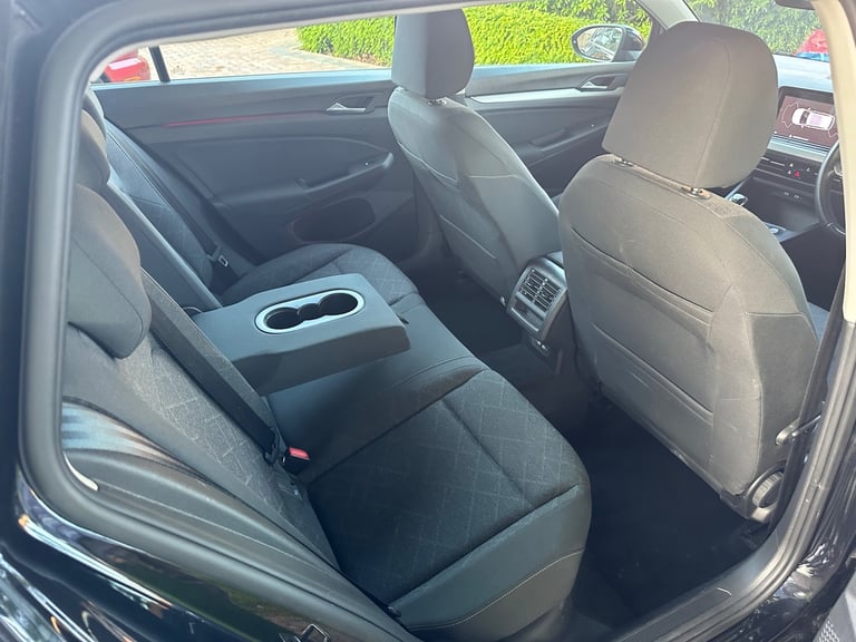 2021 Volkswagen Golf 2.0 TDI Life 5dr ESTATE Diesel Manual