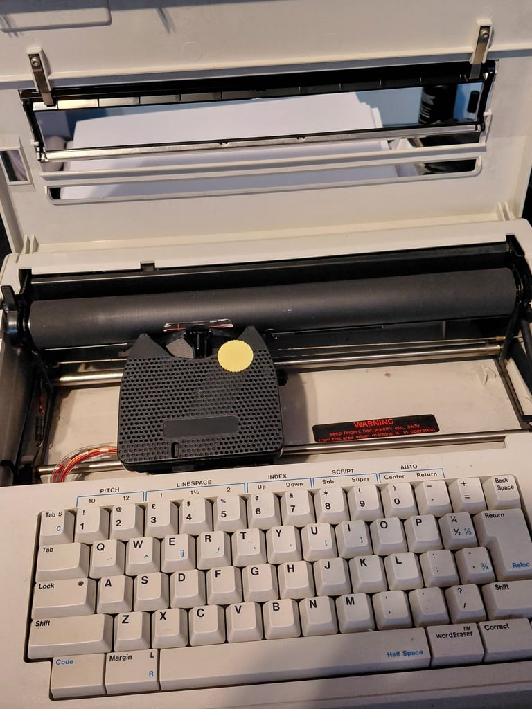 Electric typewriter as new