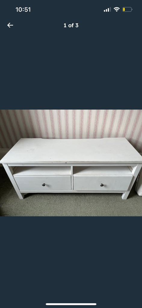 Free upcycled tv unit 