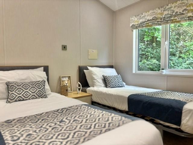 BRAND NEW STATIC CARAVAN FOR SALE ON BROADLAND SANDS HOLIDAY PARK 