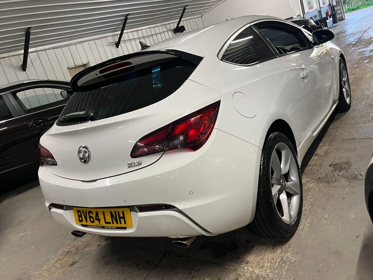  Vauxhall Astra GTC 2.0 CDTi BiTurbo Euro 5 (s/s) 3dr Diesel Manual