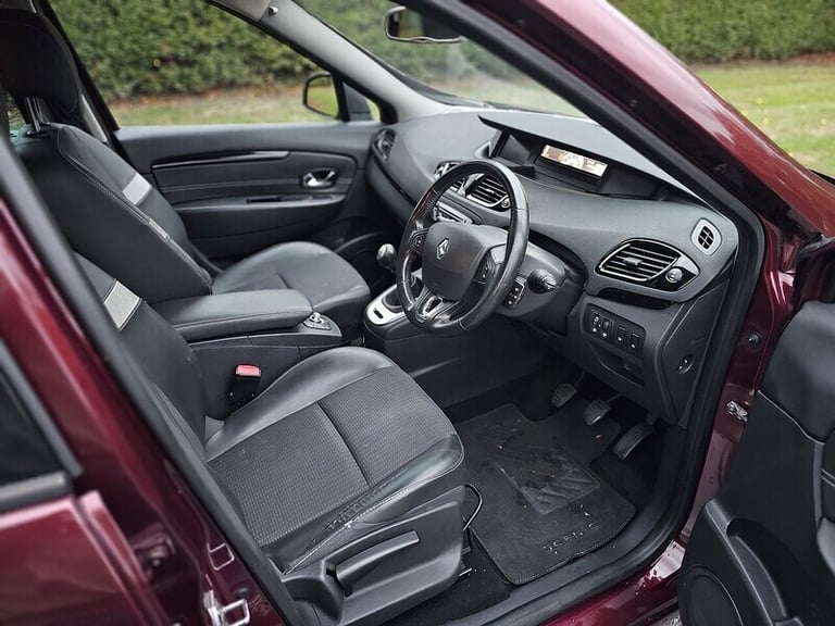 2015 Renault Grand Scenic 1.5 dCi Dynamique Nav 5dr MPV DIESEL Manual