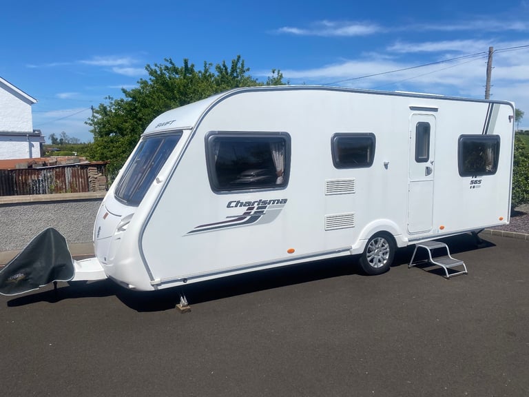 2011 swift charisma 565