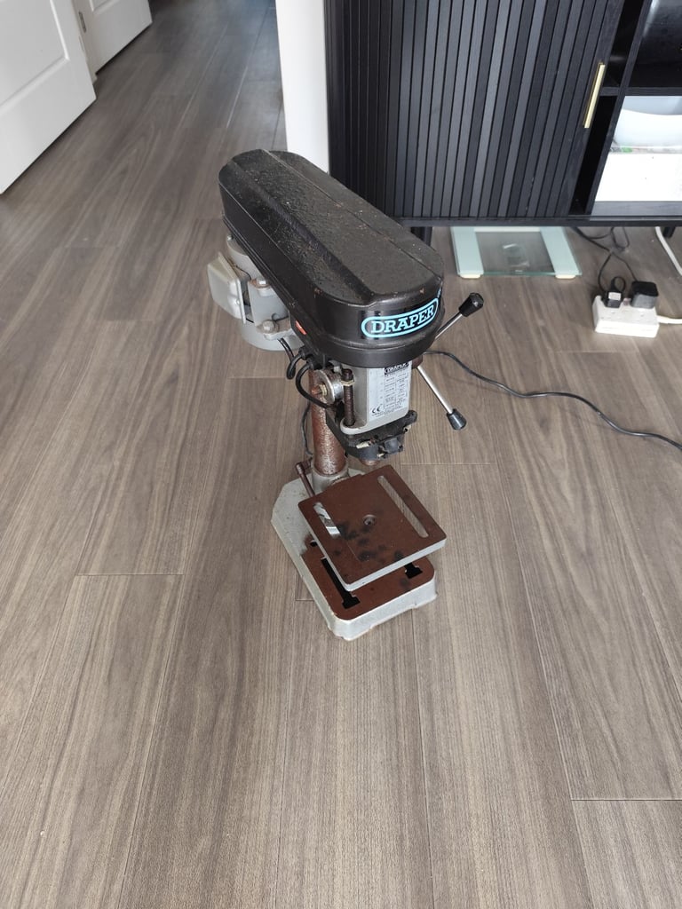 Pillar drill press