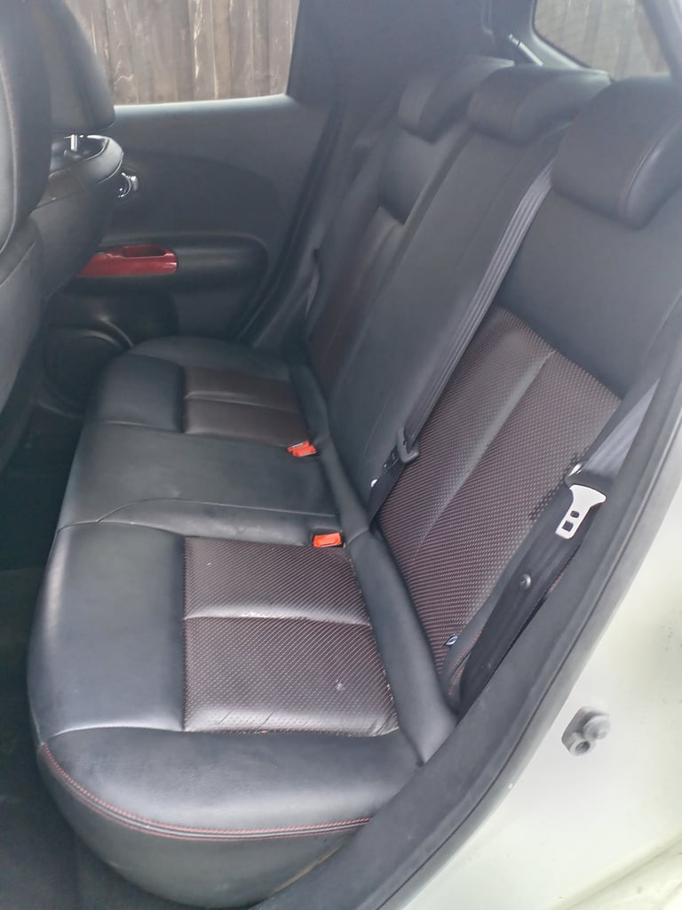 Nissan, JUKE, Hatchback, 2015, Manual, 1461 (cc), 5 doors