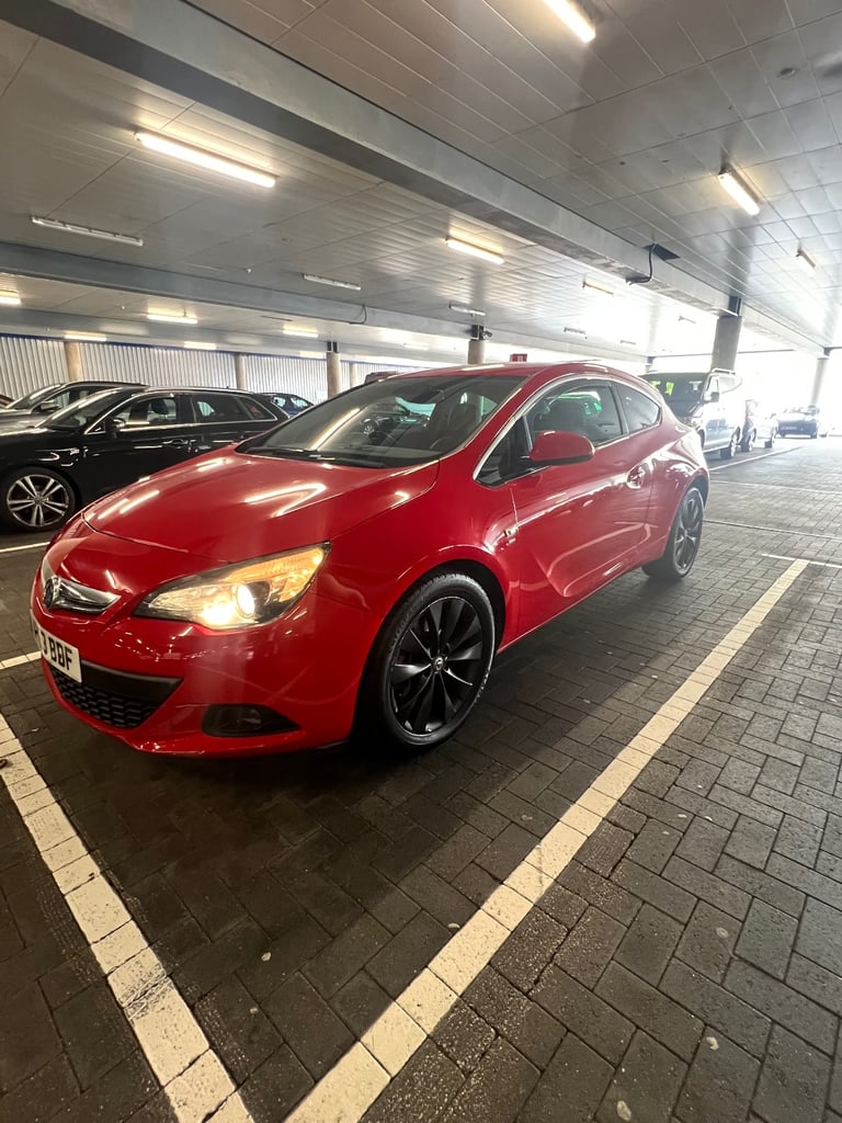 Vauxhall, ASTRA GTC, Hatchback, 2013, Manual, 1686 (cc), 3 doors
