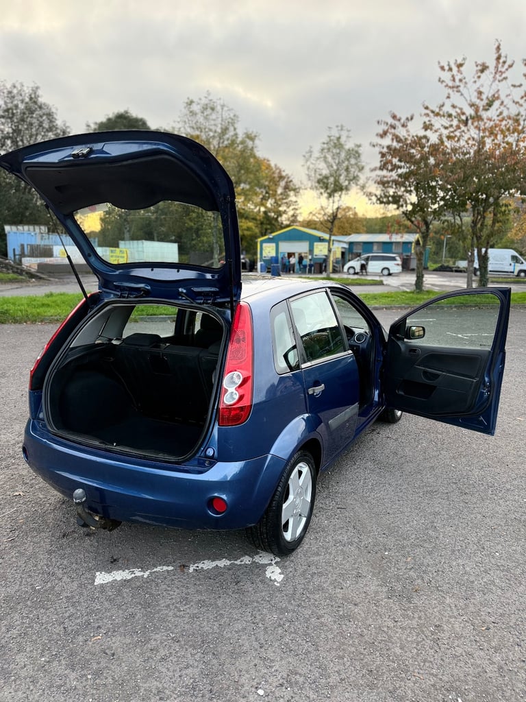 Ford, FIESTA, Hatchback, 2008, Manual, 1242 (cc), 5 doors