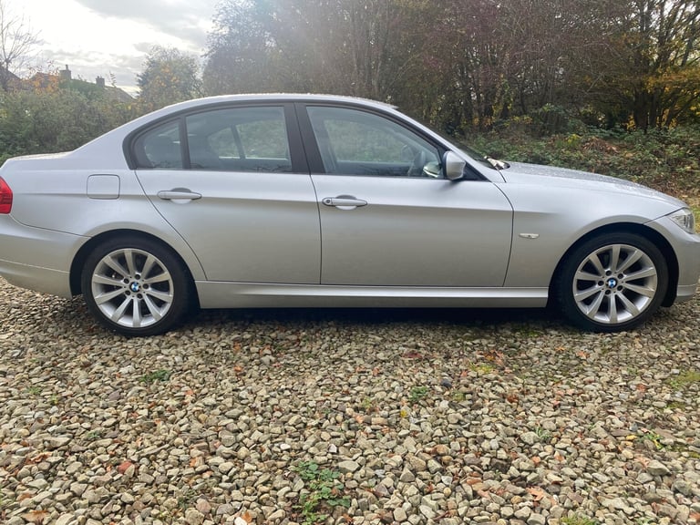 2009 BMW 3 Series 318i SE 4dr Step Auto SALOON Petrol Automatic