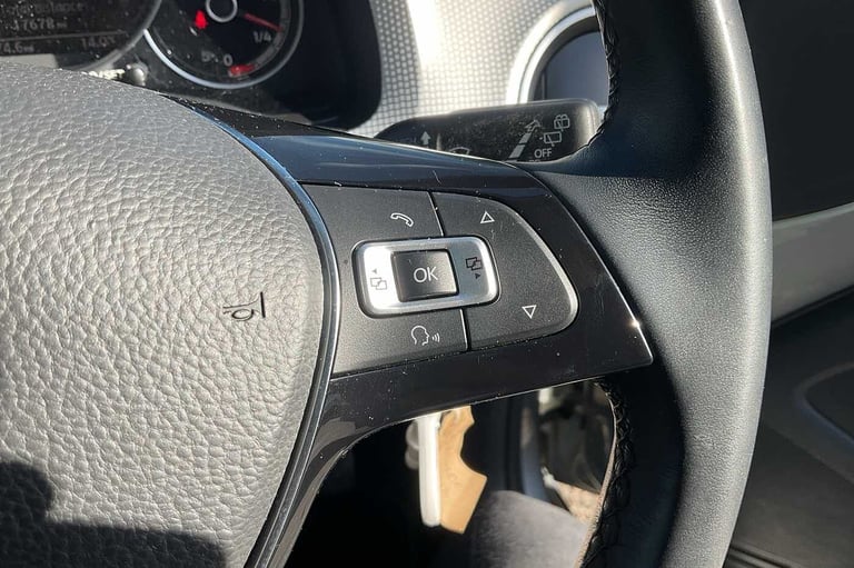 2018 Volkswagen up! 1.0 90PS High Up 5dr [Start Stop] HATCHBACK PETROL Manual