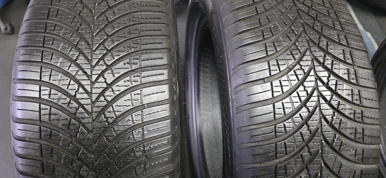 205 55 16 94V   2 x tyres Goodyear Vector 4 Season GEN-3