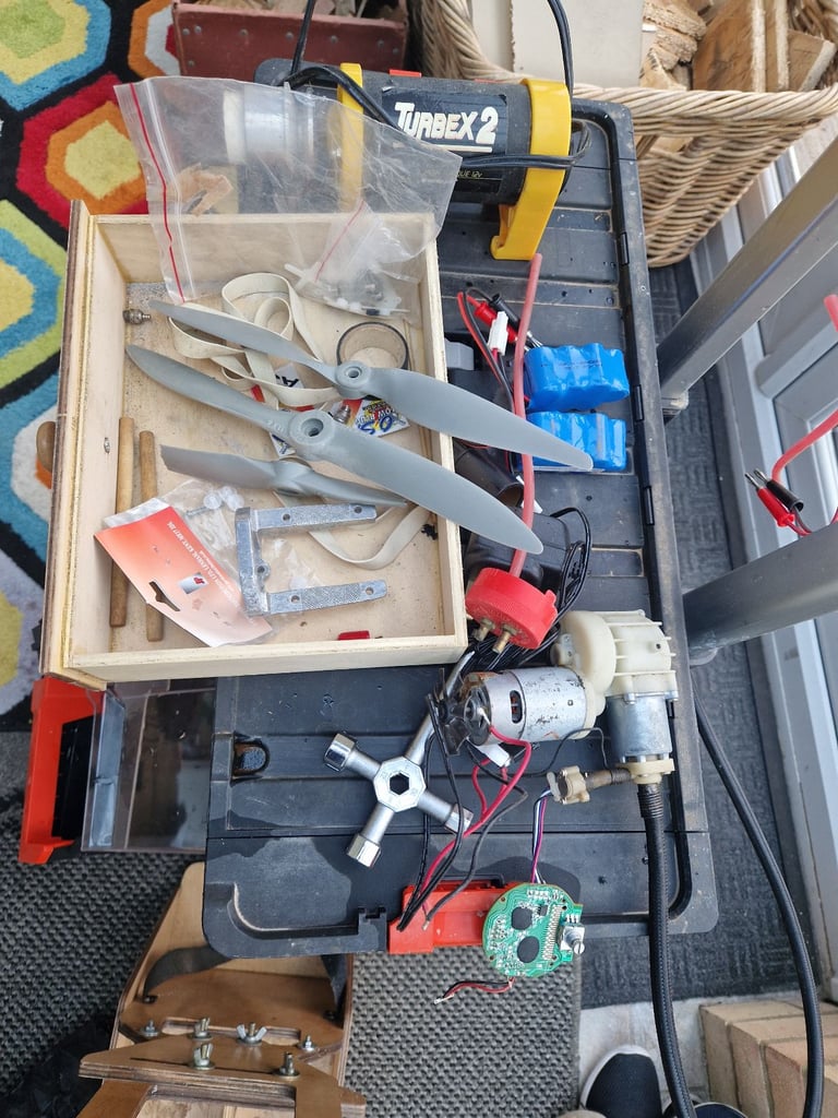 Model aircraft station 