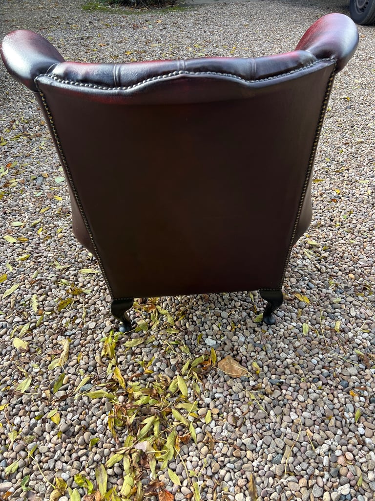 Beautiful Chesterfield Oxblood Leather Queen Anne Chair