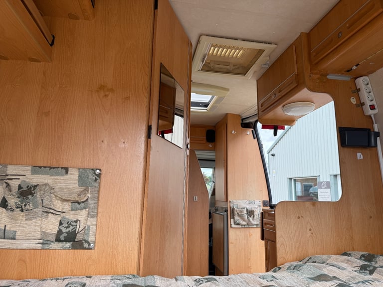 2003 Globecar Globescout Peugeot Boxer 2.8HDi Camper Van - Left Hand Drive LHD