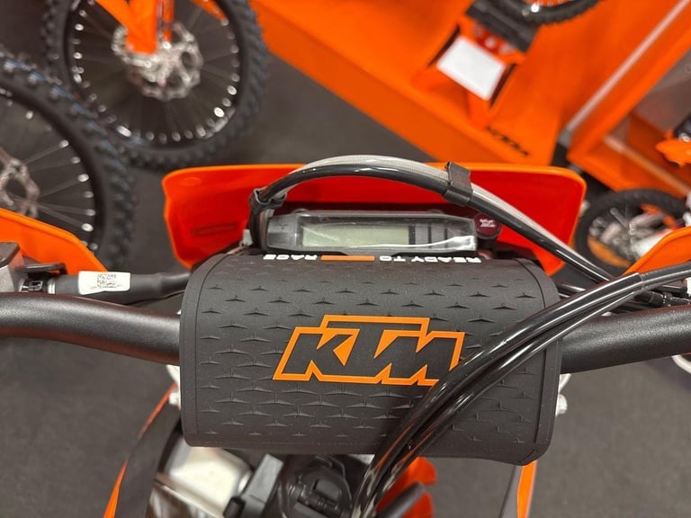 2025 KTM Offroad Enduro 250 EXC Petrol orange 6 Speed