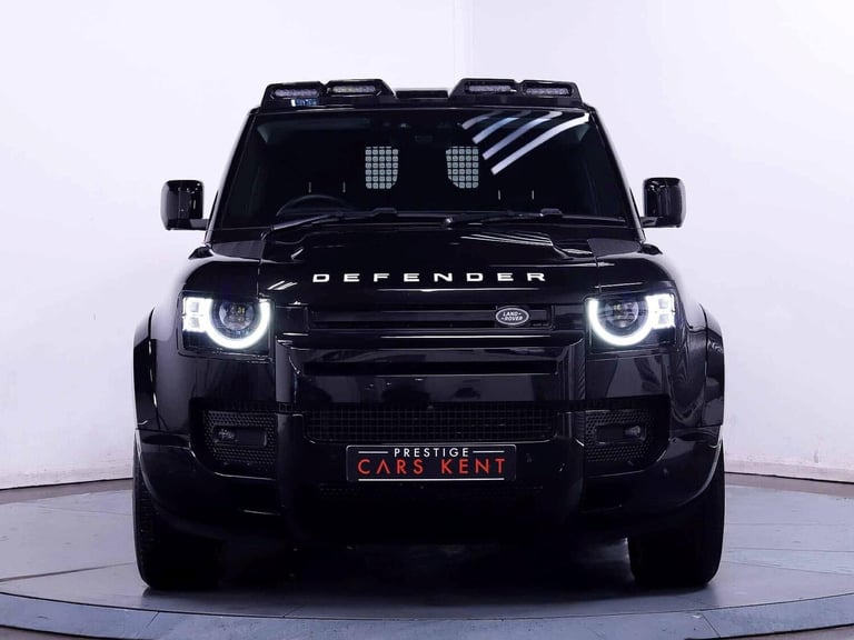 2023 Land Rover Defender 110 3.0 D250 MHEV SE Hard Top SUV 5dr Diesel Auto 4WD MWB Euro 6 (s/s) (...