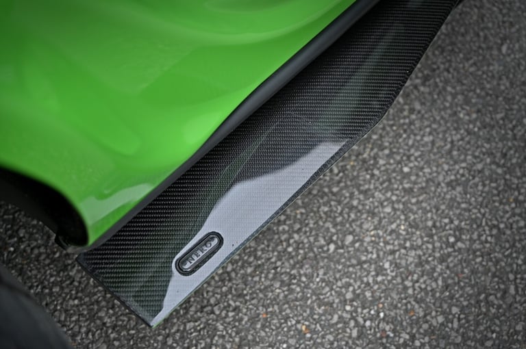 LAMBORGHINI URUS [URBAN NERO] 4.0T V8 BI-TURBO PETROL AUTO 4X4 2022 [71] GREEN