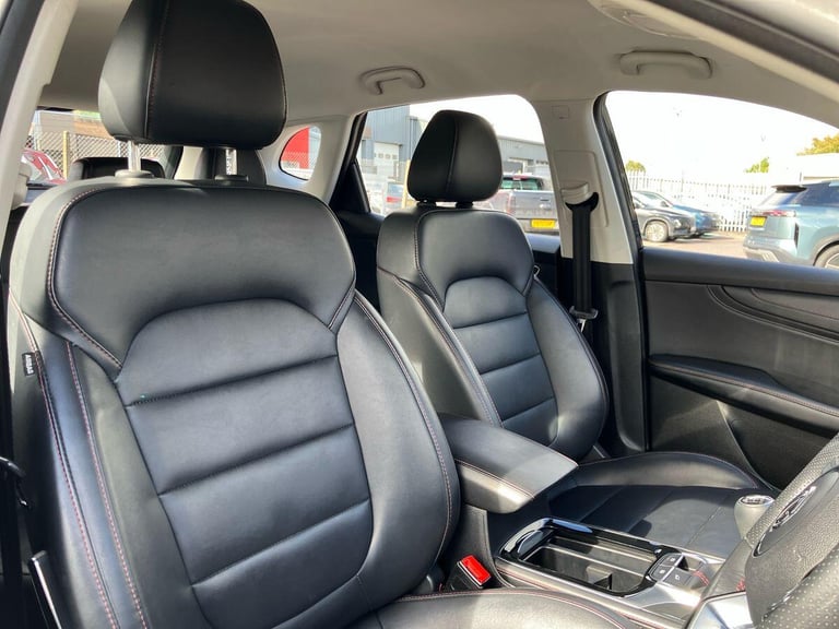 2022 MG MG HS EXCITE ESTATE Petrol Manual
