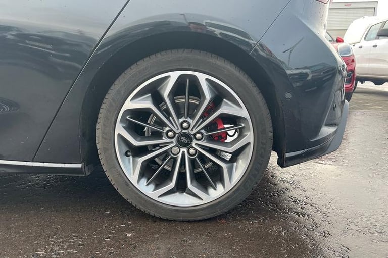 2025 Ford Focus 1.0 EcoBoost Hybrid mHEV ST-Line X 5dr HATCHBACK PETROL Manual