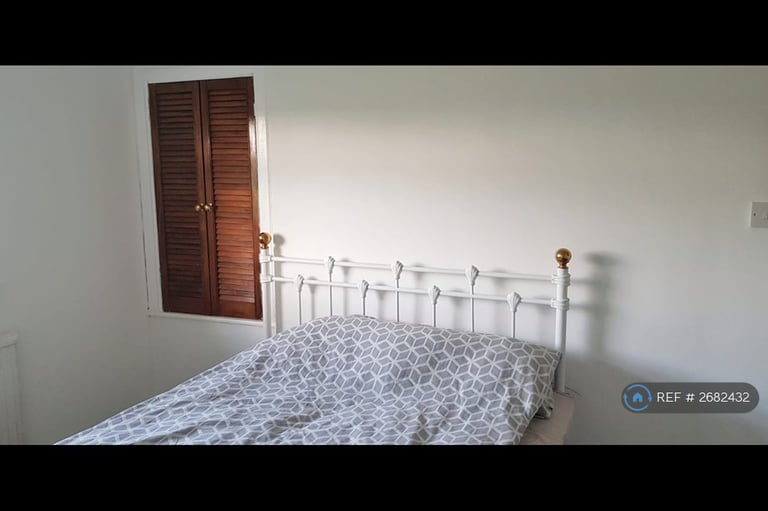 6 bedroom house in Haycombe Drive, Bath, BA2 (6 bed) (#2682432)