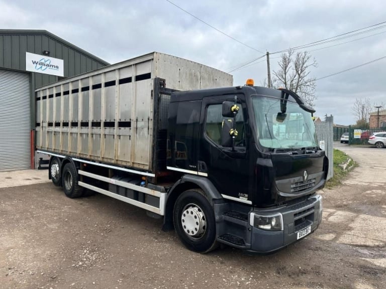 Renault Premium 380 6x2 REAR LIFT SLEEPER CAB CATTLE TRUCK