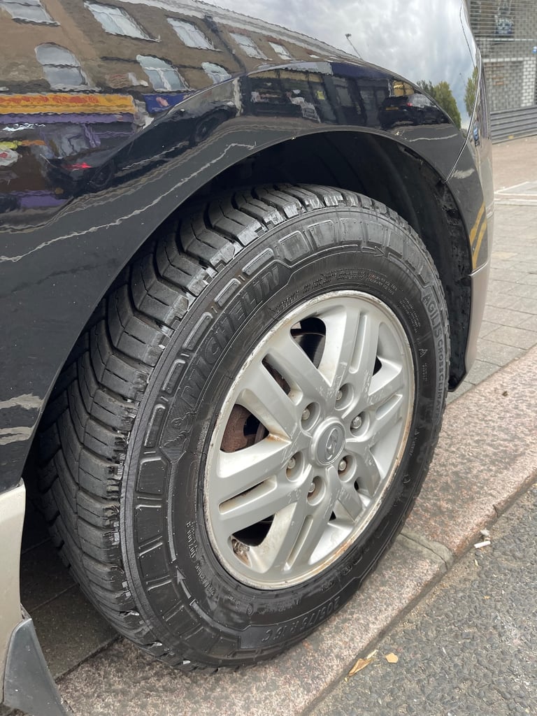 Hyundai, I800, MPV, 2018, Other, 2497 (cc), 5 doors