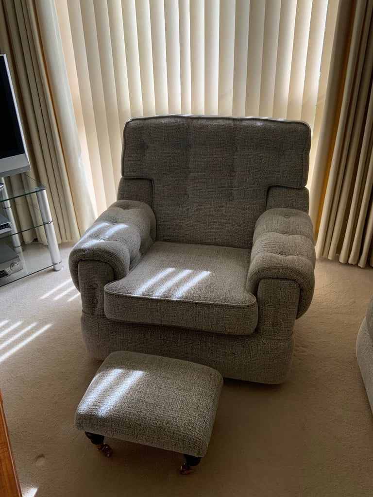 Arm chairs 