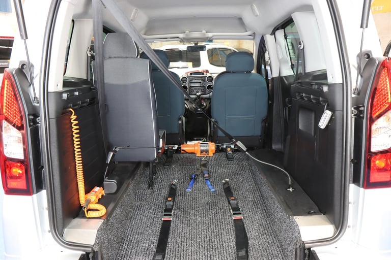 Citroen Berlingo Wheelchair Accessible Mobility Vehicle Winch Ramp Lowered floor