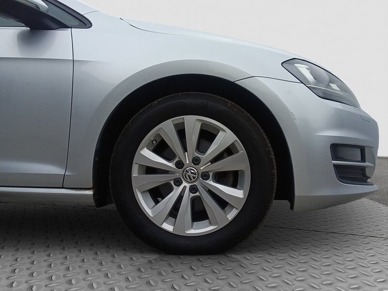 2025 Volkswagen Golf TSI ComfortLine BlueMotionTechnology Hatchback Petrol Automatic