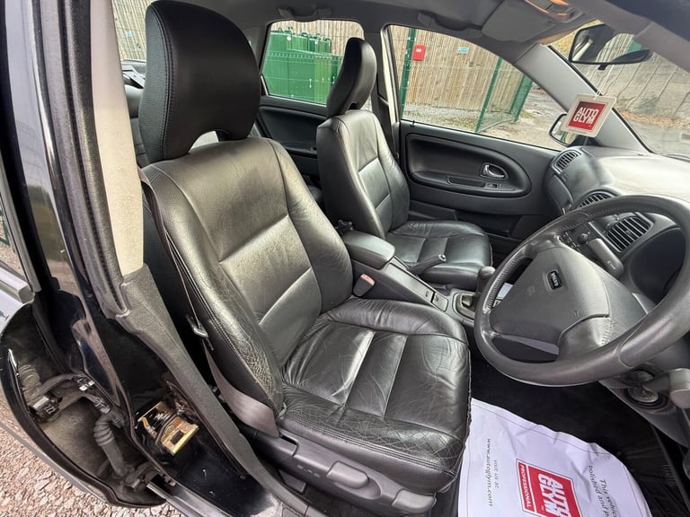 2003 Volvo S40 1.8 S 4dr [122bhp] SALOON PETROL Manual