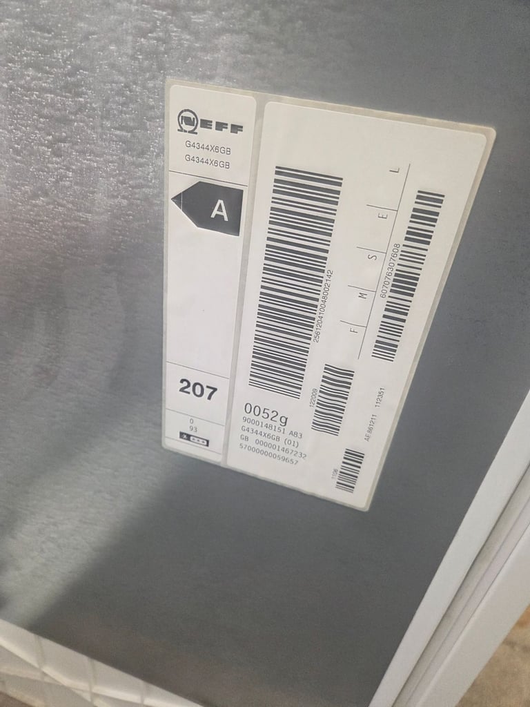 Good condition integrated freezer