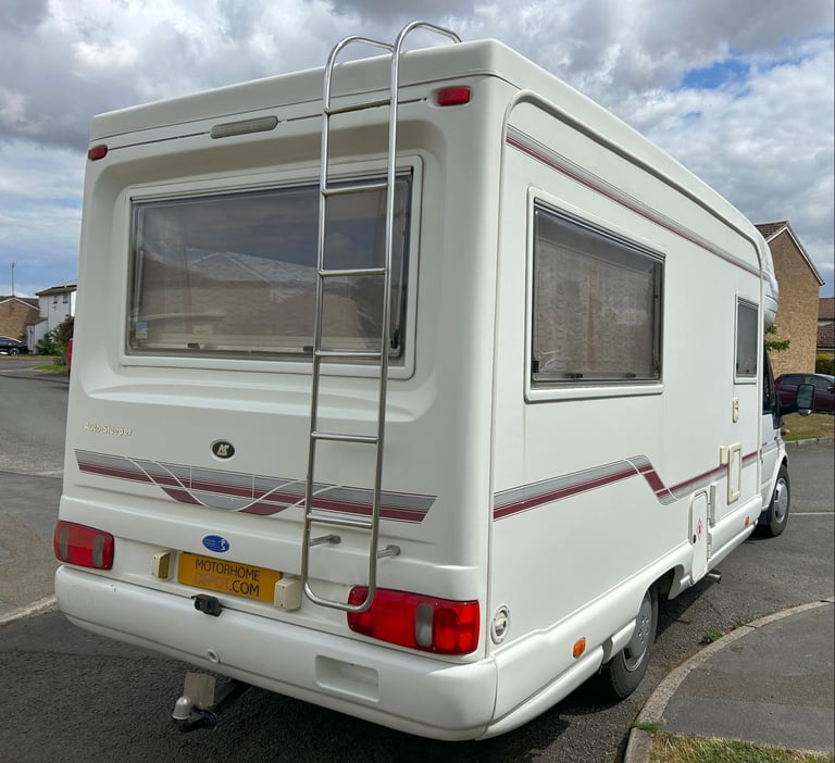Auto-Sleepers Rienza Motorhome For Sale, Tow Bar U Shape Lounge, 2 Berth 2 Belts
