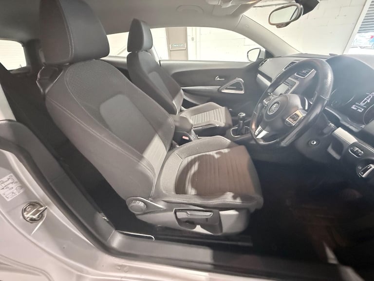 2012 Volkswagen Scirocco 2.0 TDI BlueMotion Tech Euro 5 (s/s) 3dr COUPE Diesel Manual
