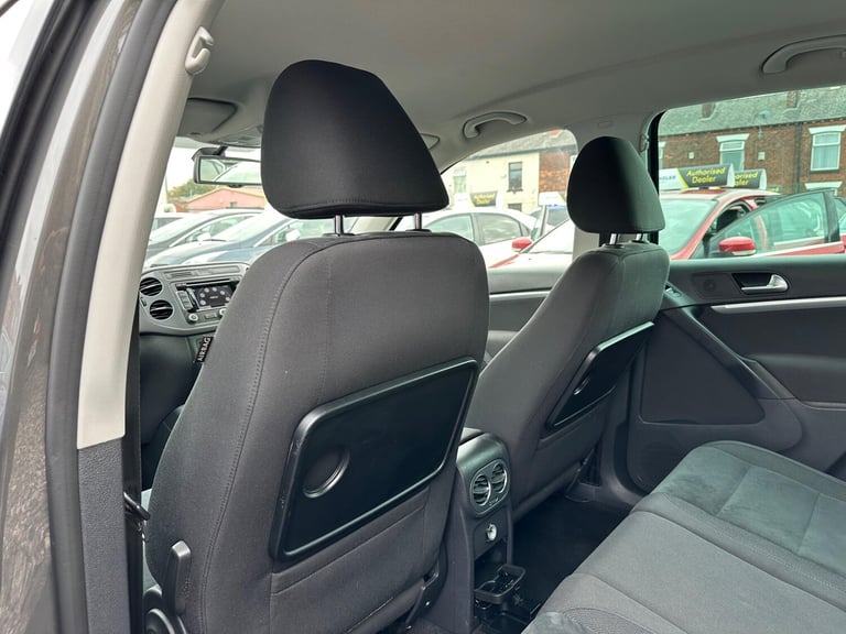 2013 Volkswagen Tiguan 2.0 TDI BlueMotion Tech Match DSG 4WD Euro 5 (s/s) 5dr ESTATE Diesel Autom...