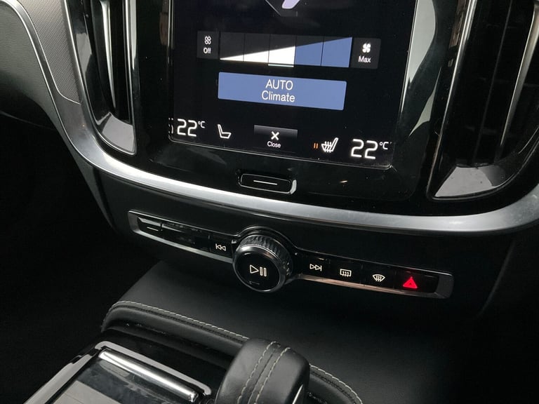 2021 Volvo V60 2.0 T6 Recharge PHEV R DESIGN 5dr AWD Auto ESTATE PETROL/ELECTRIC Automatic