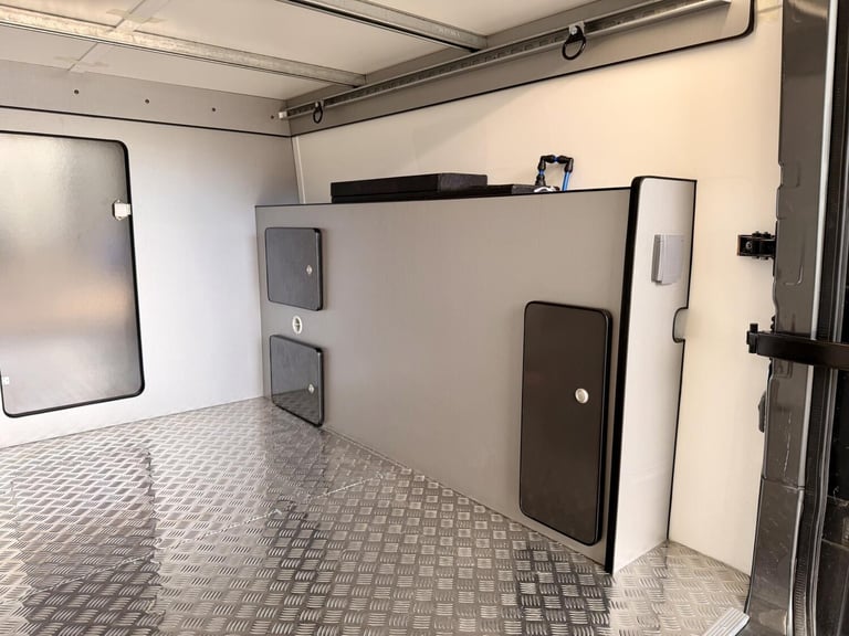 2023 Volkswagen Crafter Motorhome Race Van Camper Van 2.0 VW Crafter Camper Van Race Van Garage m...