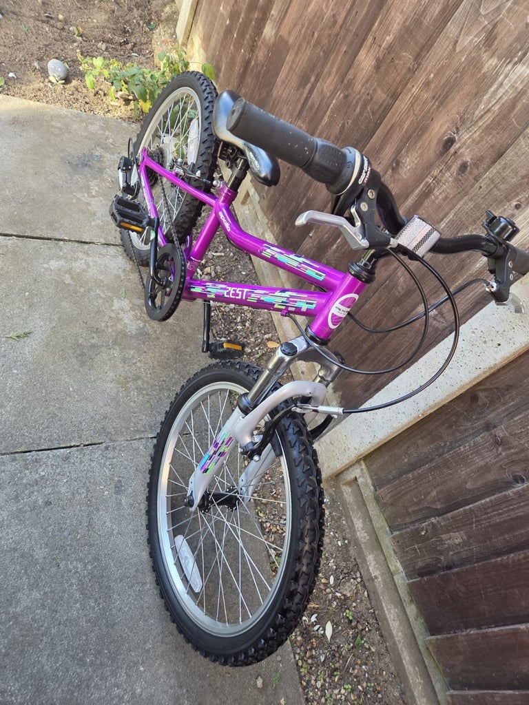 Zest Apollo Girls Bike