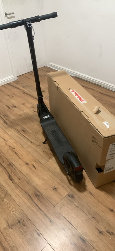 Pure electric scooter 