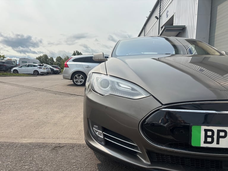 2016 Tesla Model S 90D 5-Door Electric