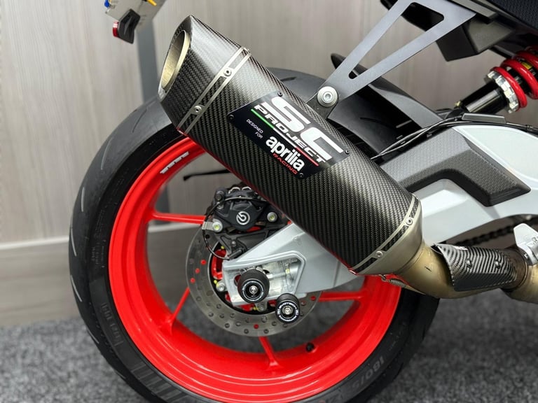 2024 74 Aprilia RS660 EXTREMA ABS - SC PROJECT SYSTEM - 713 MILES!