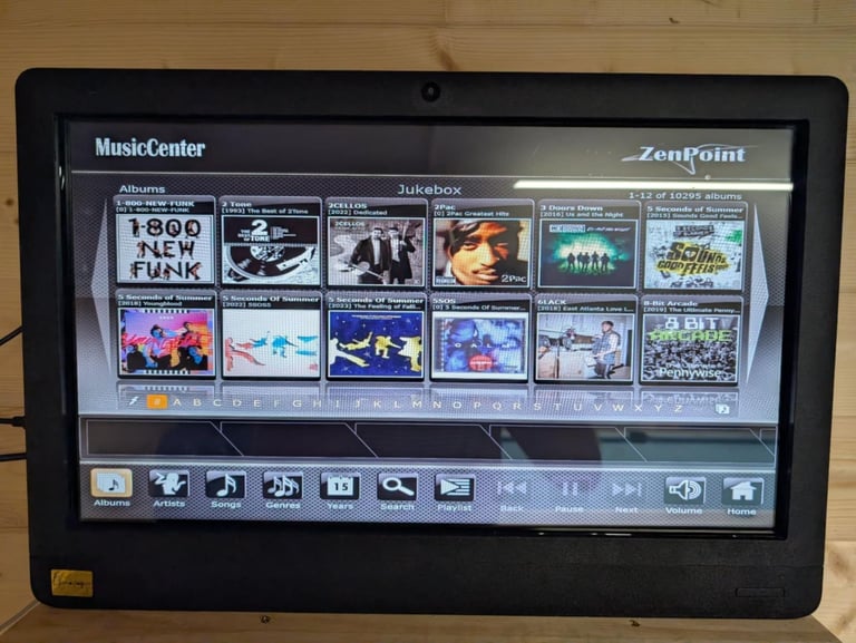23 inch touchscreen jukebox