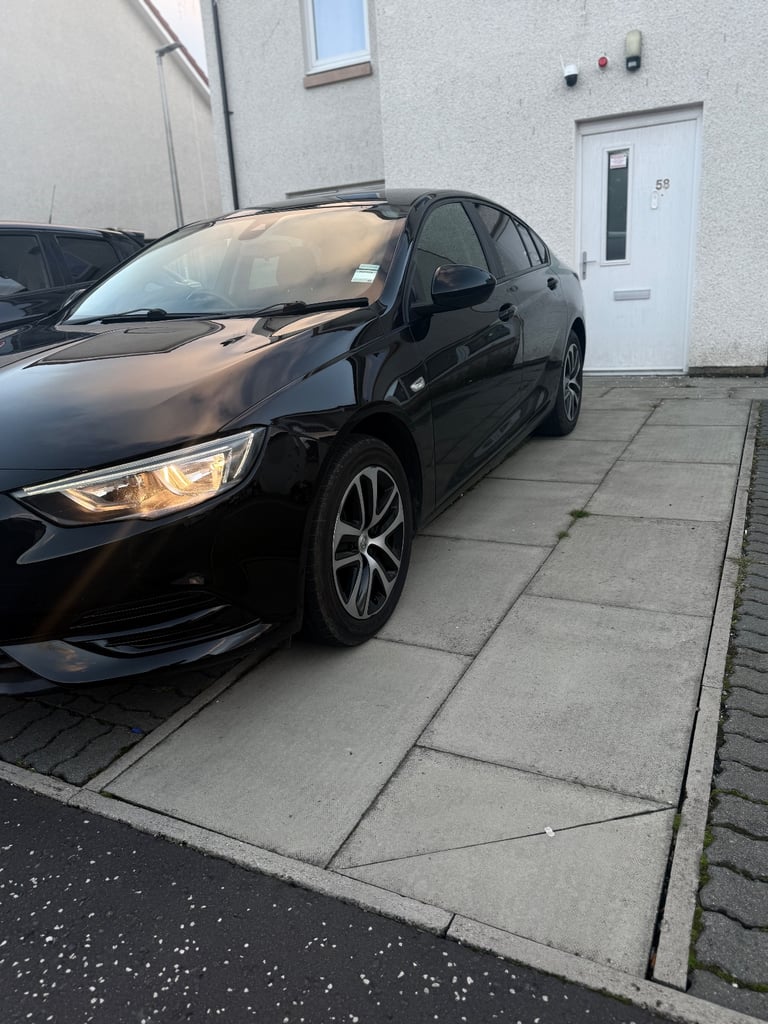 Vauxhall, INSIGNIA, Hatchback, 2019, Manual, 1598 (cc), 5 doors