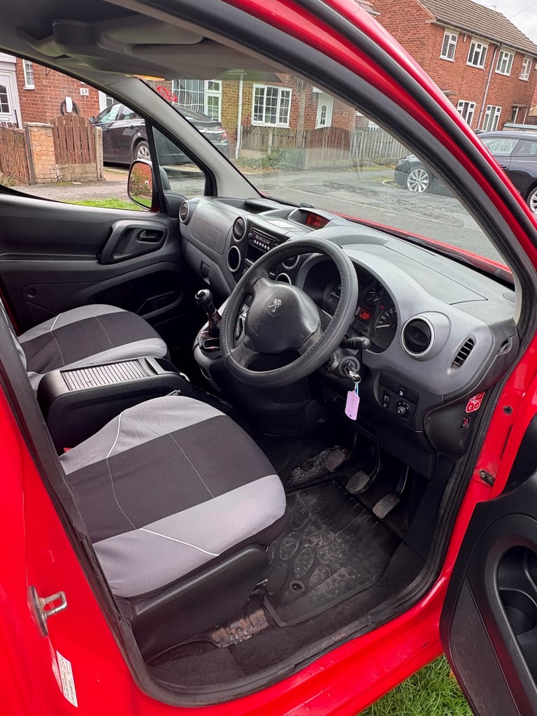 Peugeot, PARTNER, Panel Van, 2012, Manual, 1560 (cc)