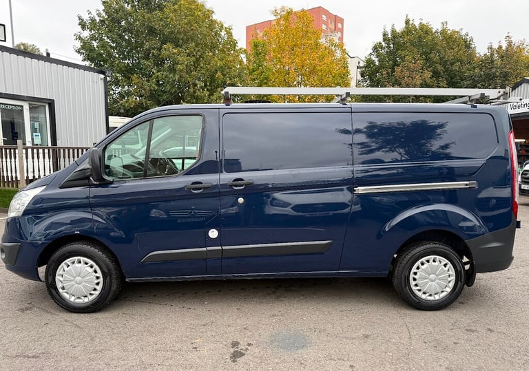 2013 Ford Transit Custom 2.2 TDCi 125ps Low Roof Trend Van PANEL VAN DIESEL Manual