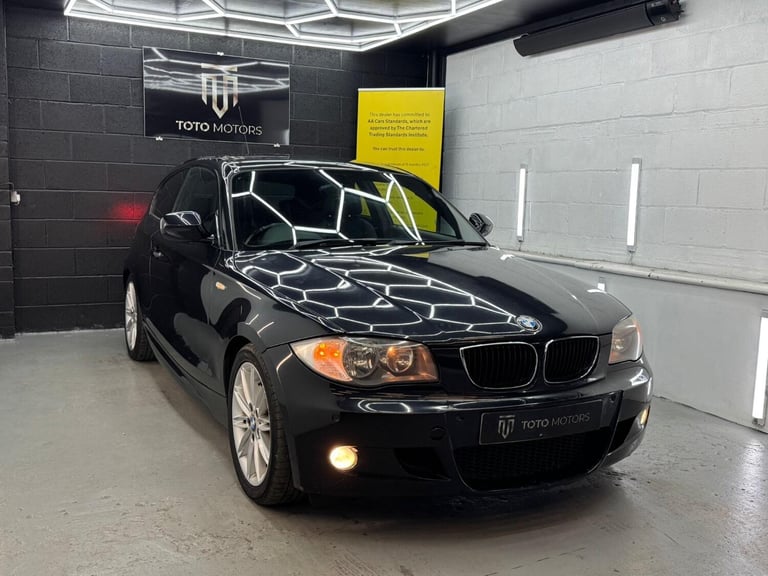 BMW 1 SERIES 2.0 118i M Sport 3 door 2010