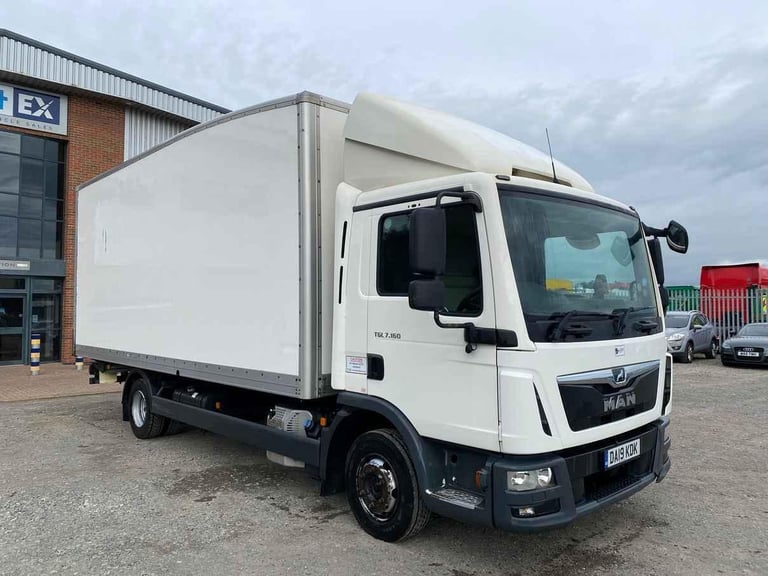 MAN TGL 7.160 7.5-TONNE GRP BOX VAN 2019 - DA19 KDK