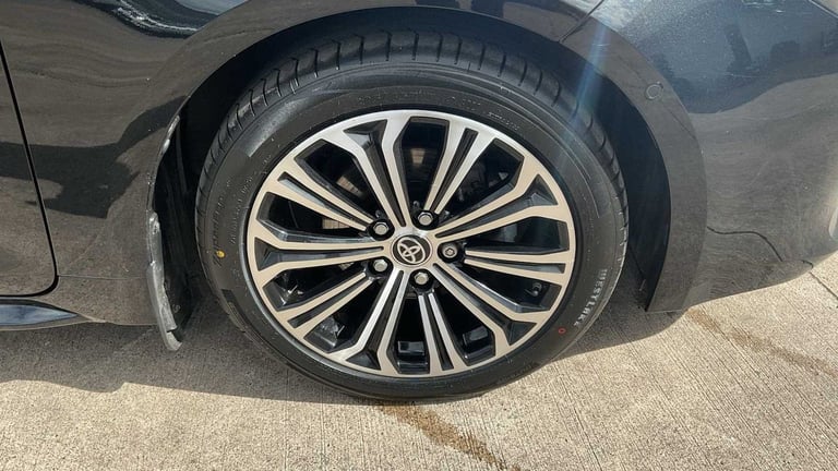 2020 Toyota Corolla 1.8 VVT-i Hybrid Design 5dr CVT Estate Hybrid Ele Automatic