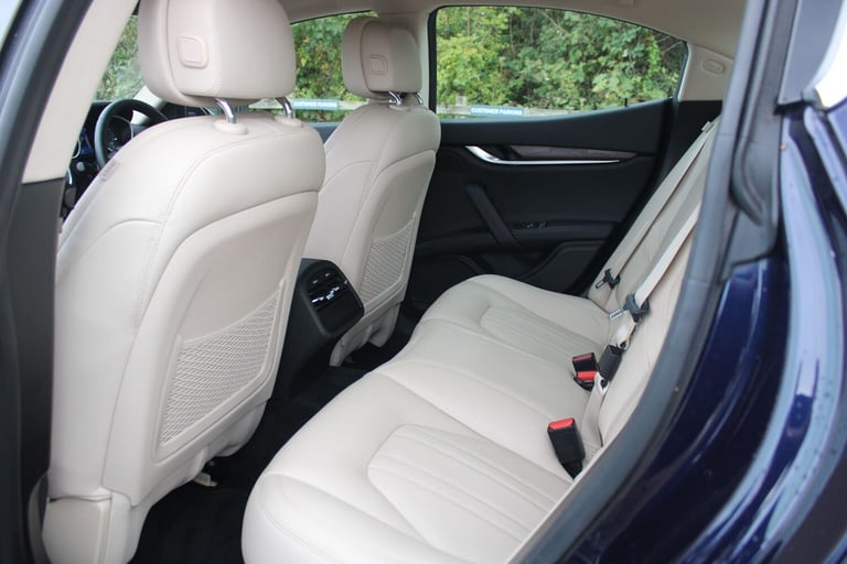 2016 Maserati Ghibli 3.0D V6 ZF Euro 5 (s/s) 4dr Diesel Automatic