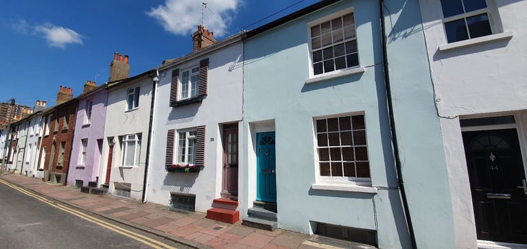 Double room in Funky 4 bedroom house Brighton North Laine all bills included