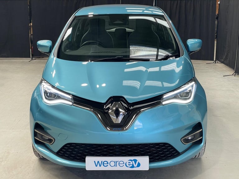 2020 Renault Zoe R135 52kWh Iconic Auto 5dr (i, Rapid Charge) HATCHBACK Electric Automatic